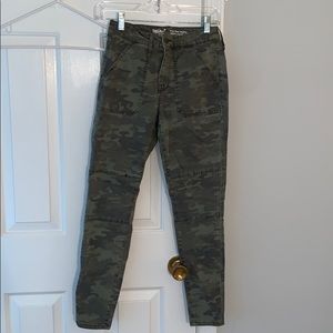 Camo Jeans